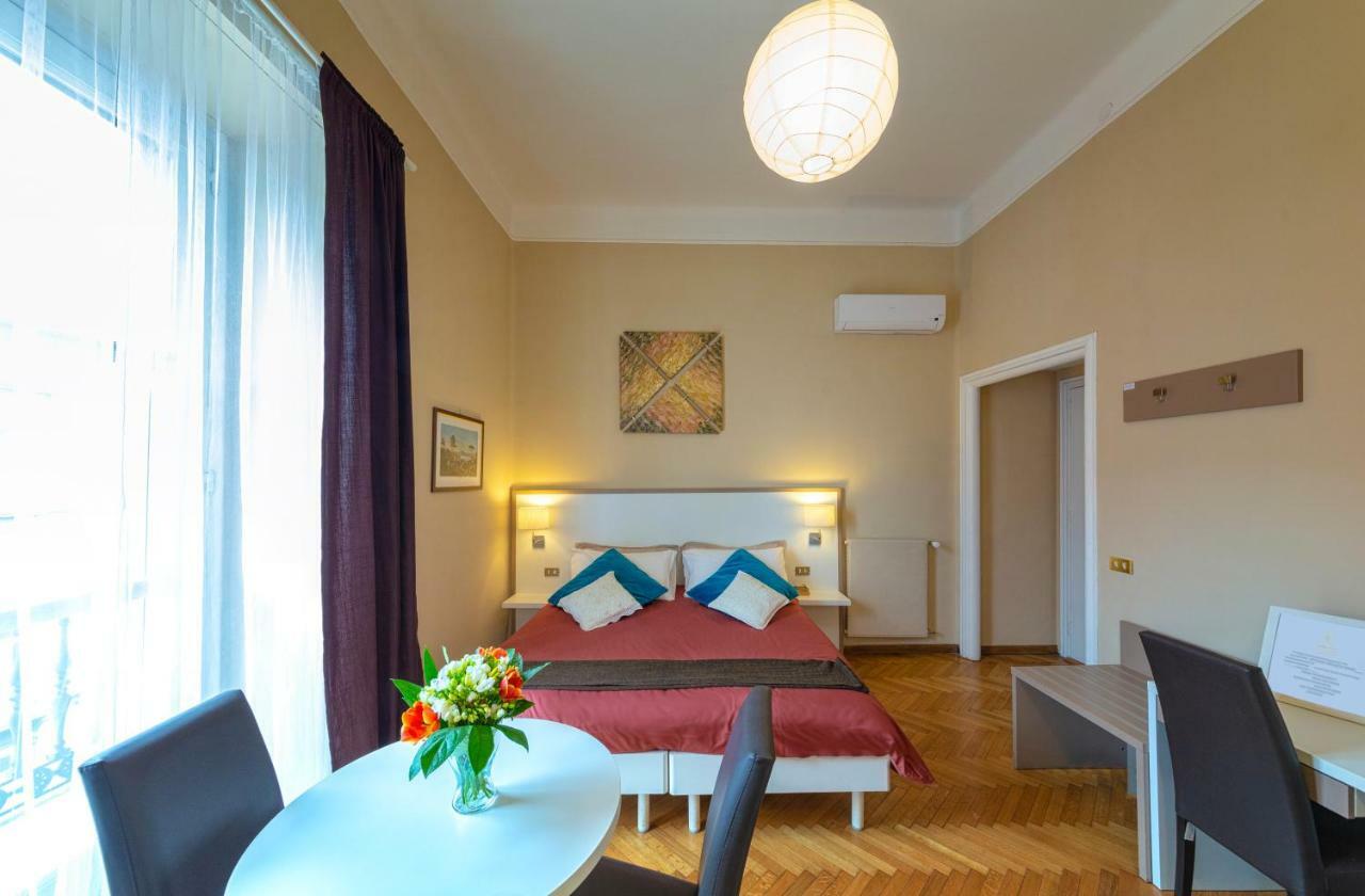 Hotel Il Ventre Di Napoli Extérieur photo